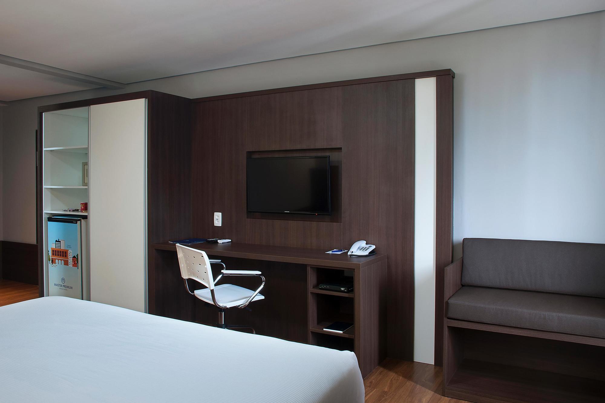 Master Grande Hotel - Proximo Ao Palacio Do Governo Porto Alegre Eksteriør bilde